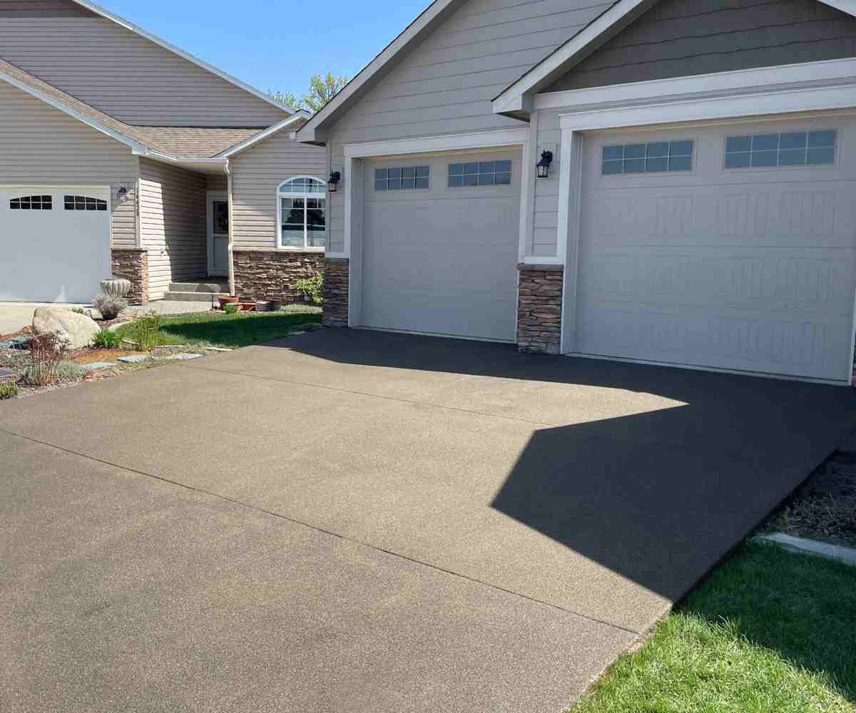 Sandkoat concrete overlay Concrete Driveway Resurfacing