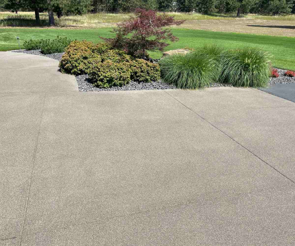 Sandkoat concrete overlay
